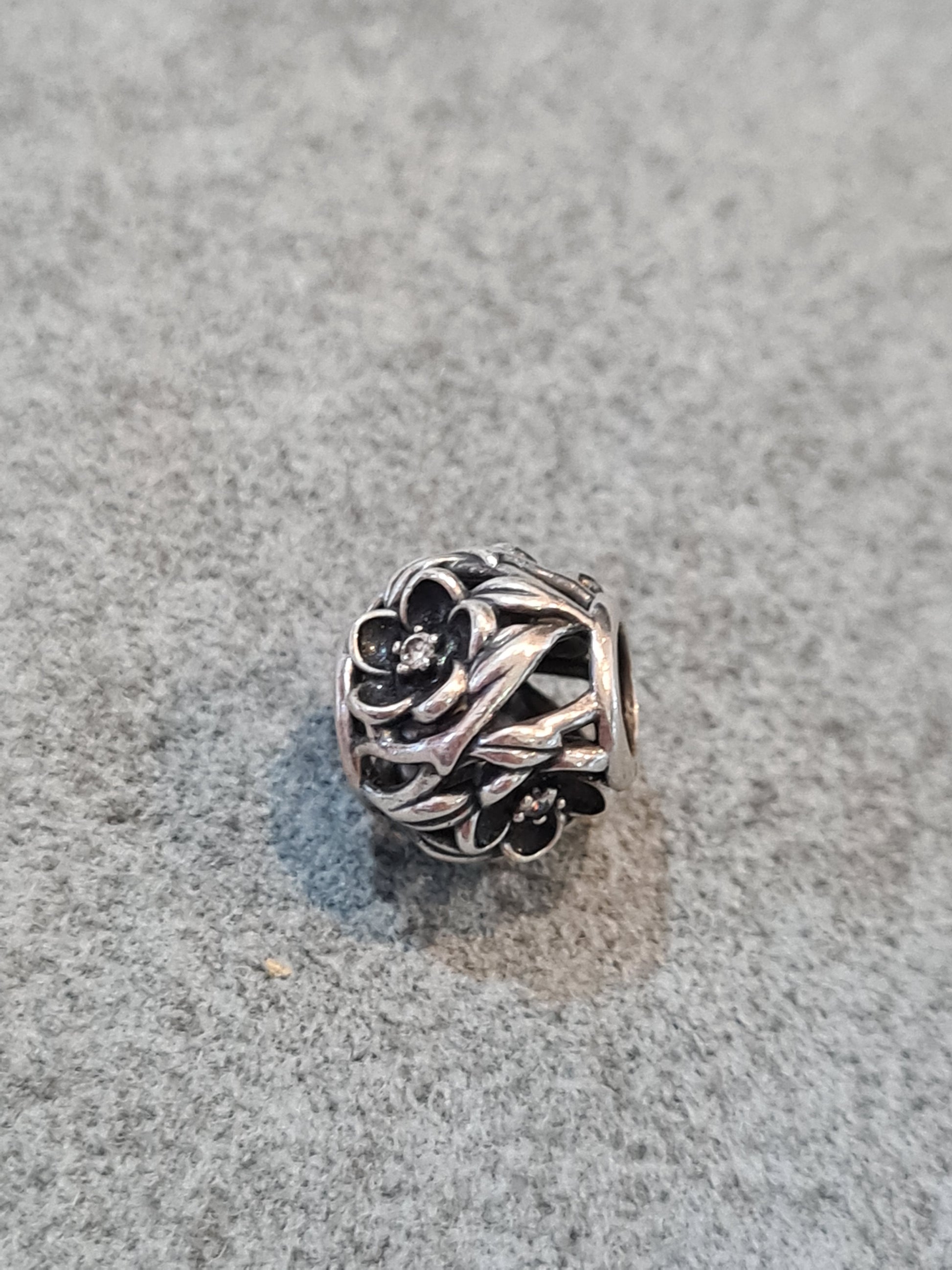 Genuine Pandora Black Flower Mystical Floral Collection Rare