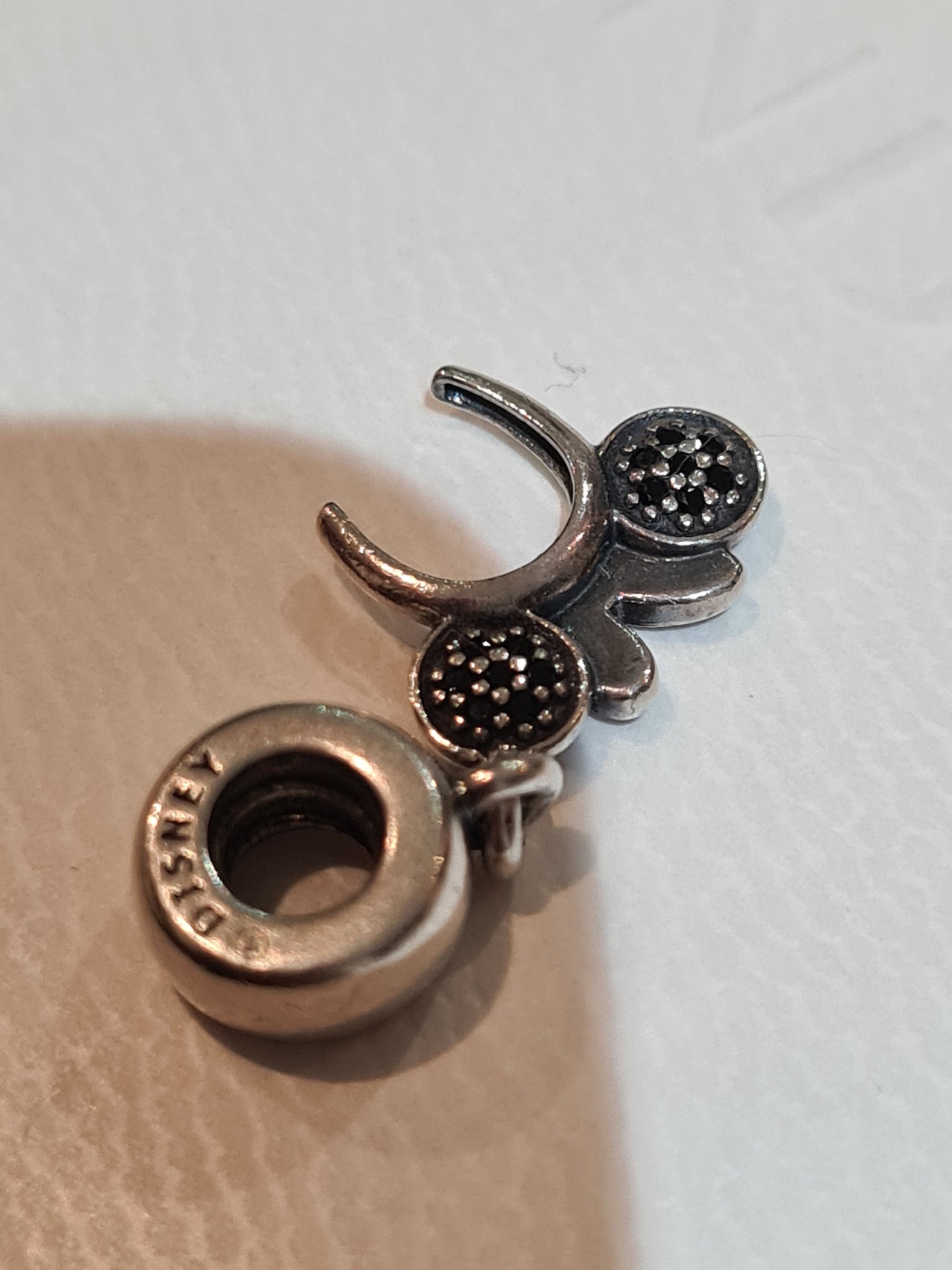 Genuine Pandora Disney Minnie Mouse Pave Ears With Pink Bow