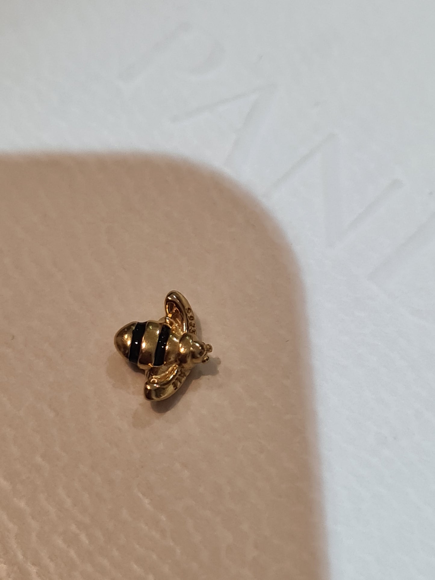 Genuine Pandora Shine Bee Petite Charm