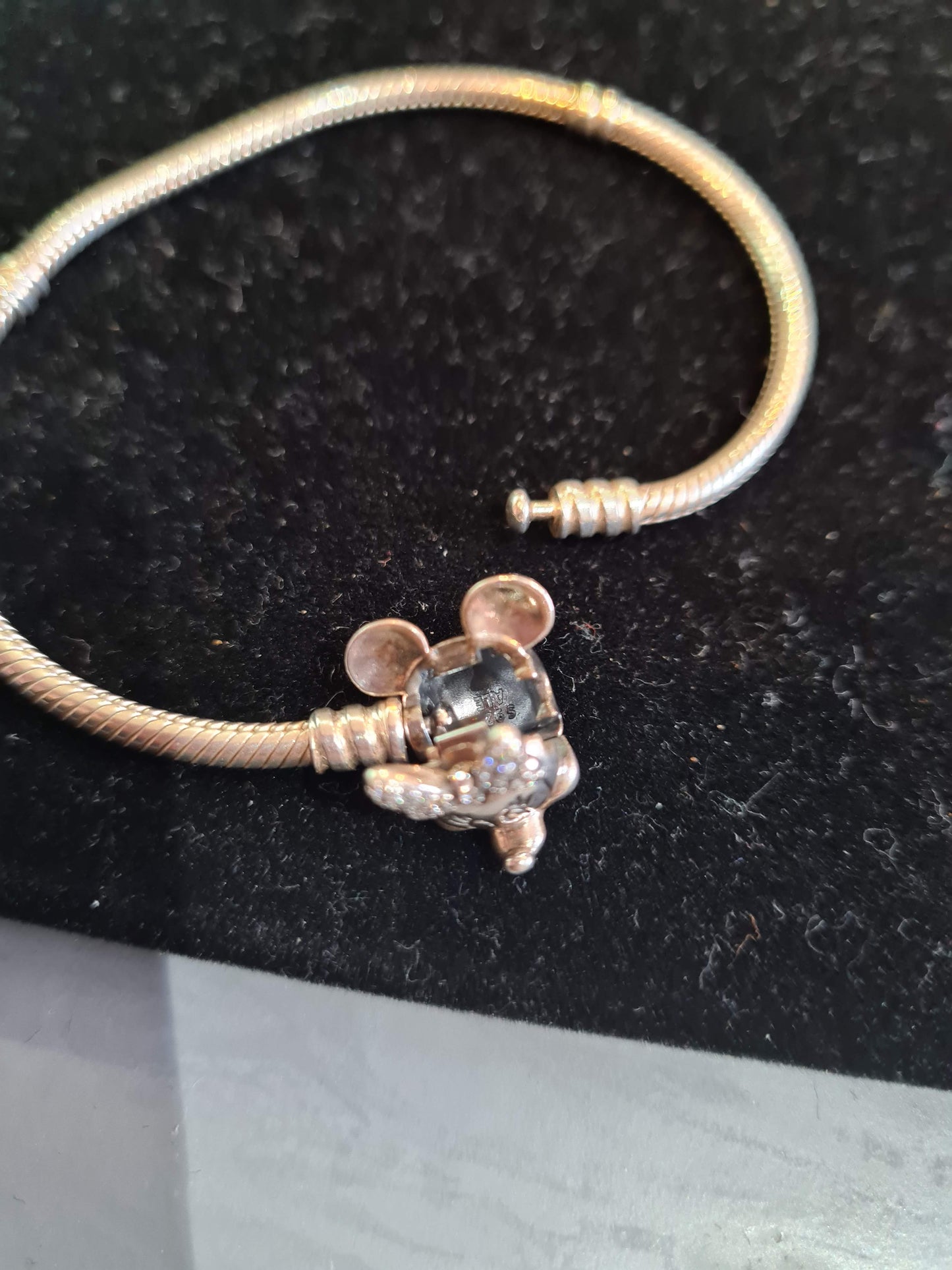 Genuine Pandora Disney Minnie Mouse Clasp Bracelet Pave Ears