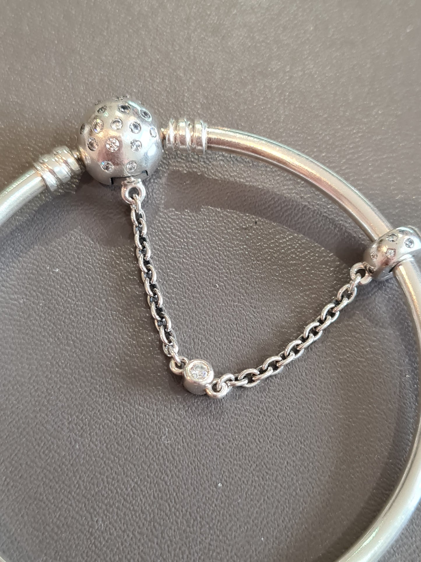 Genuine Pandora One in a Million Bangle 19cm With Built in Safety Chain