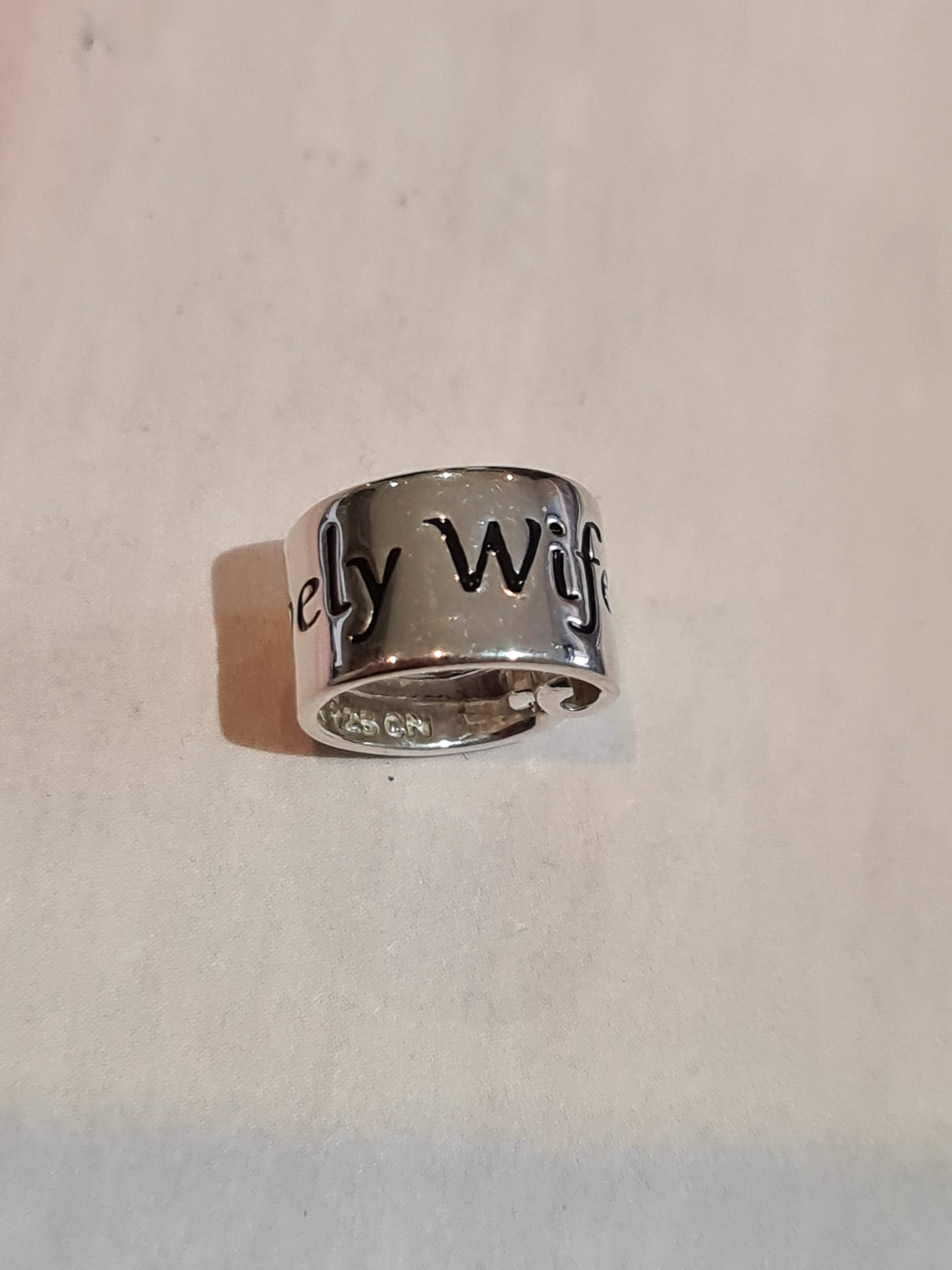 Genuine Chamilia My Lovely Wife Heart Scroll Circle Charm
