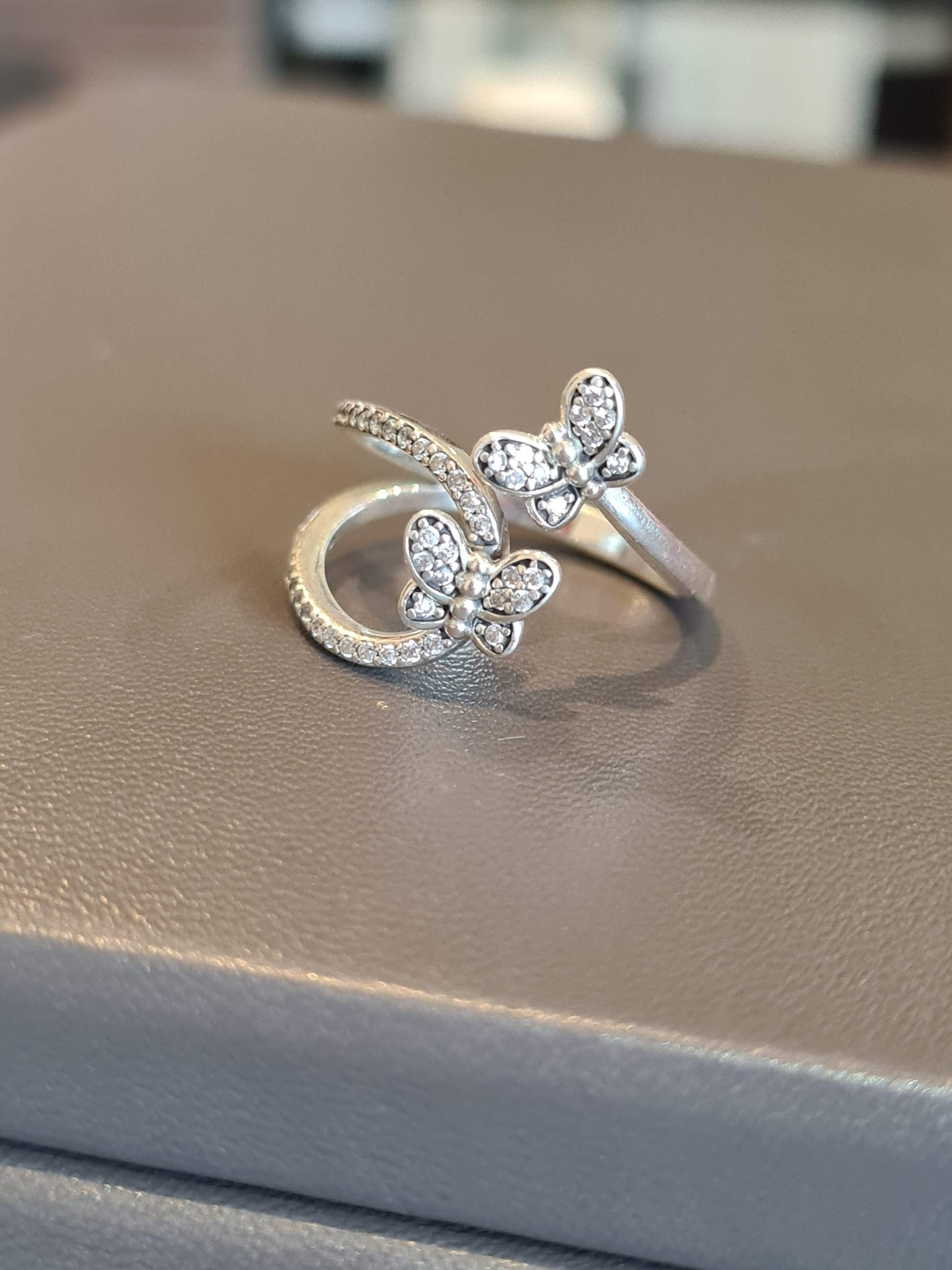 Genuine Pandora Double Open Butterfly Sparkle Pave Ring Size 60