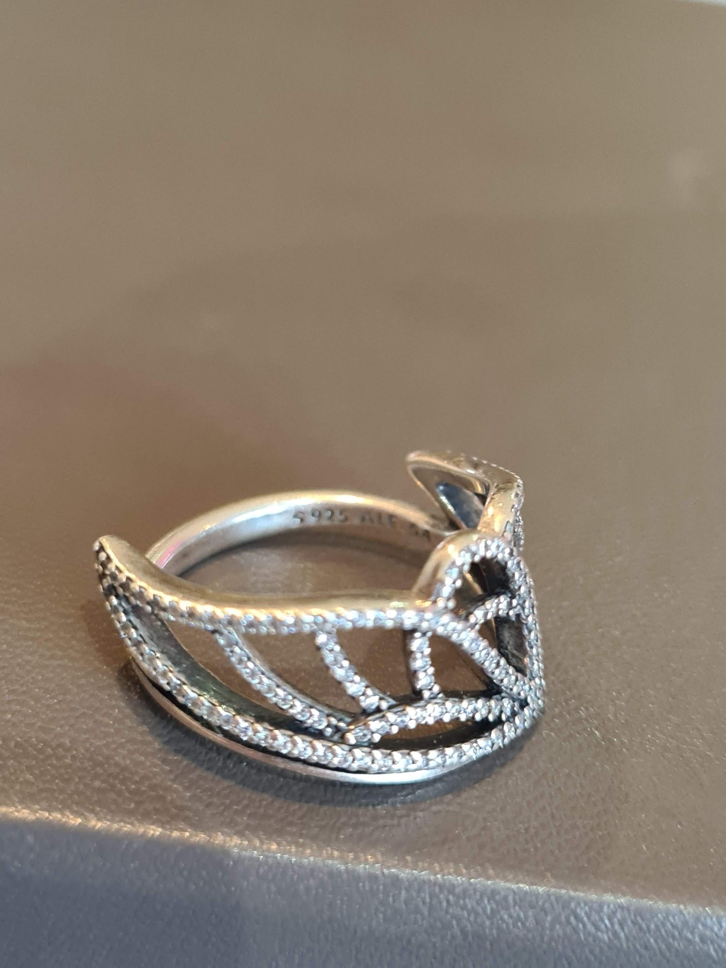 Genuine Pandora New Beginnings Butterfly Sparkle Pave Ring