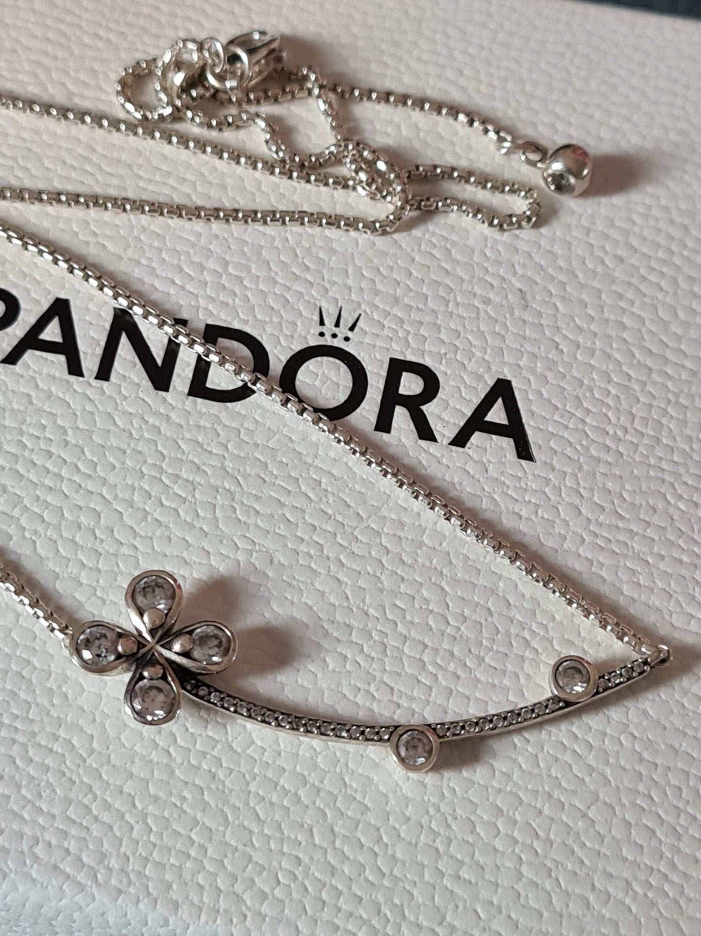 Genuine Pandora Pave Four Petal Flower Clover Pave Bar Necklace