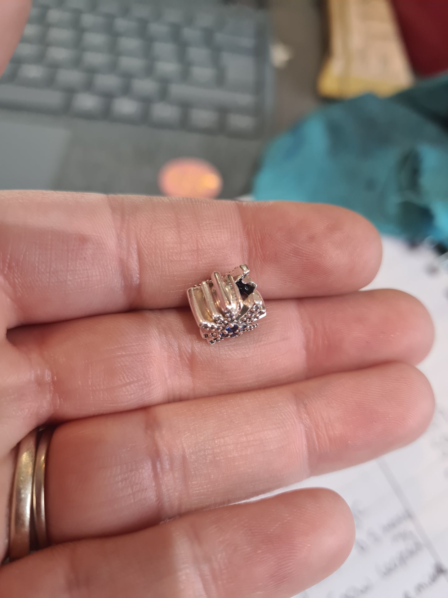 Genuine Pandora Pave Sparkle Clear Stone With Blue Middle Stone Firework/ Snowflake/ Xmas Christmas Charm
