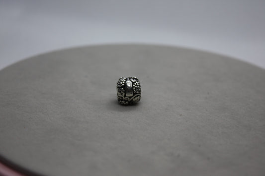 Genuine Pandora Rare Retired Vineyard Wine Charm Grapes