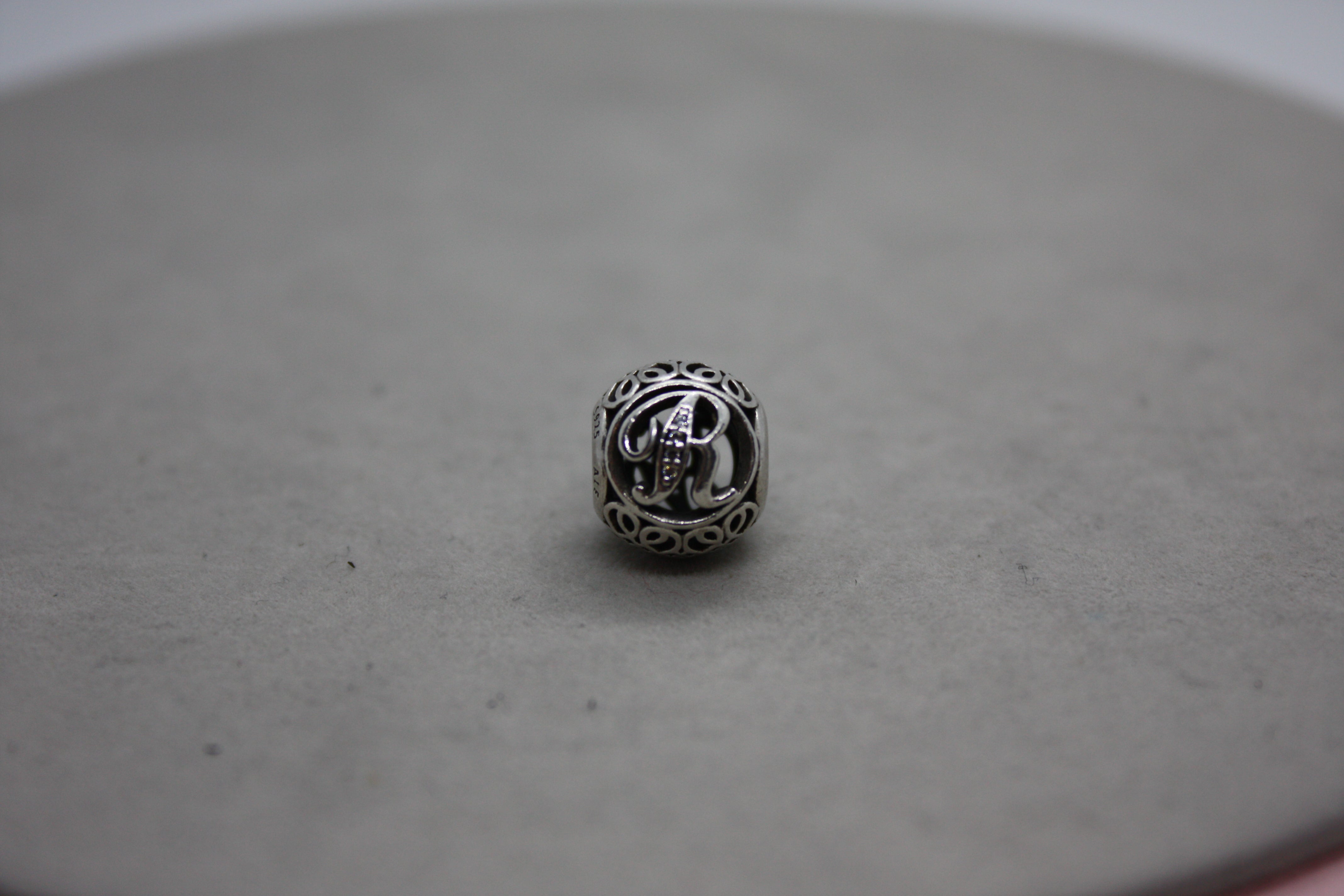 Genuine Pandora Vintage Letter R Charm – Preloved Pandora Boutique