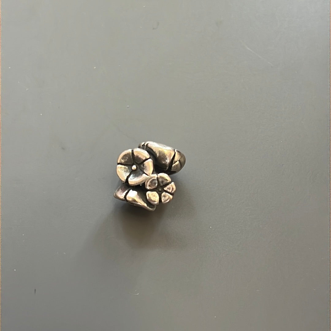 Genuine Trollbeads Flower Floral Retired Charm