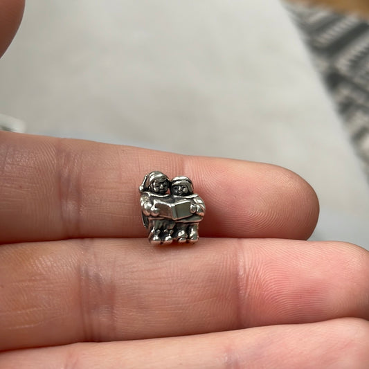 Genuine Pandora Carol Singer Christmas Charm