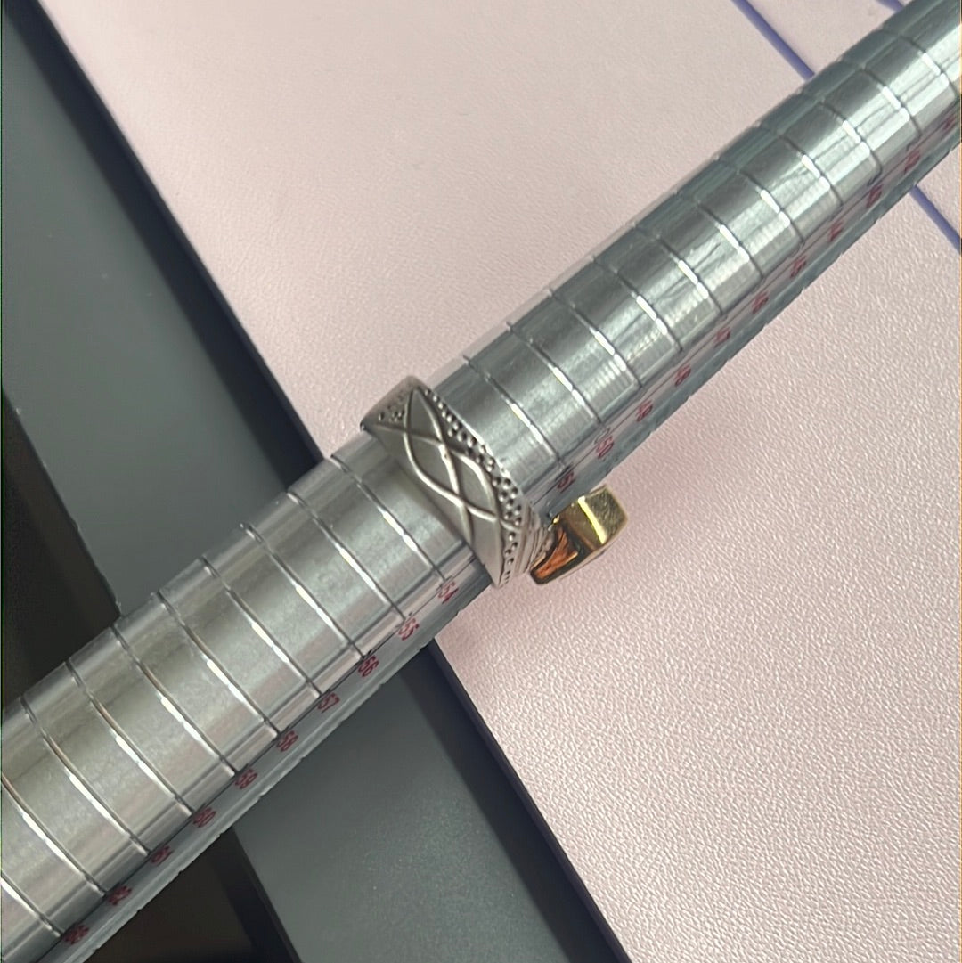 Genuine Juvite Aries Ring Size 53