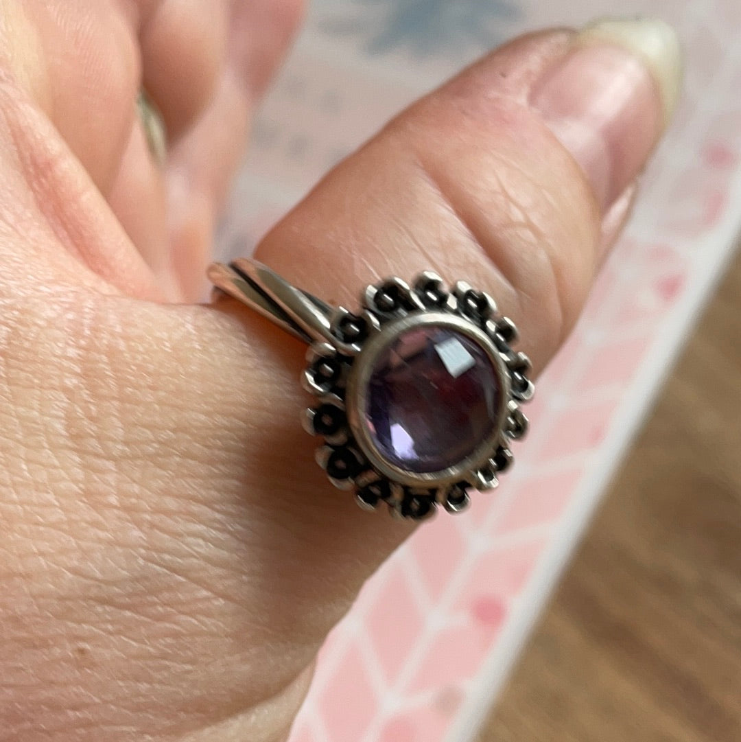 Genuine Pandora Purple Floral Elegance Stone Ring Size 62 HTF