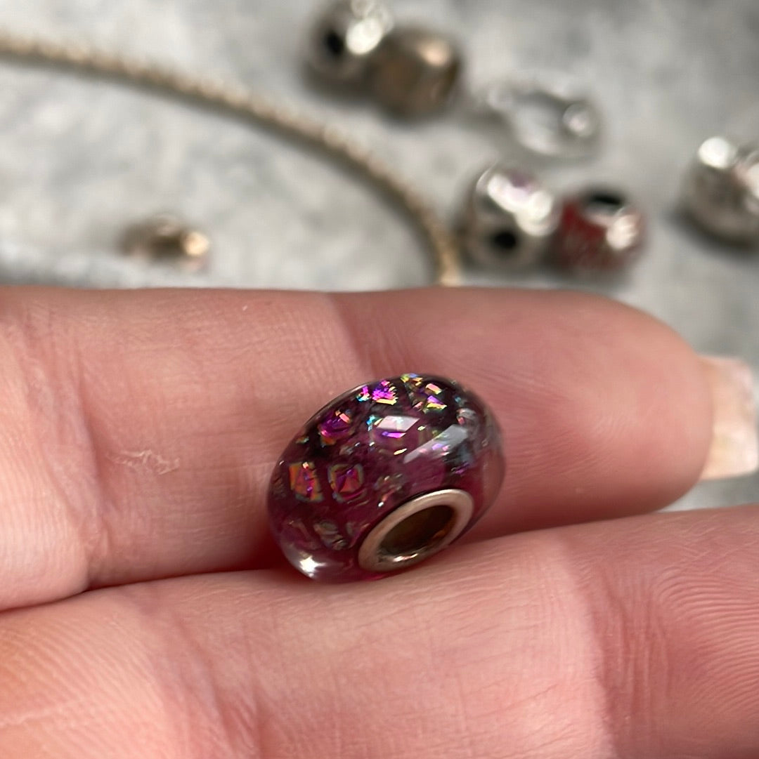 Genuine Chamilia Purple and Rainbow BEAUTIFUL Foil Murano Charm