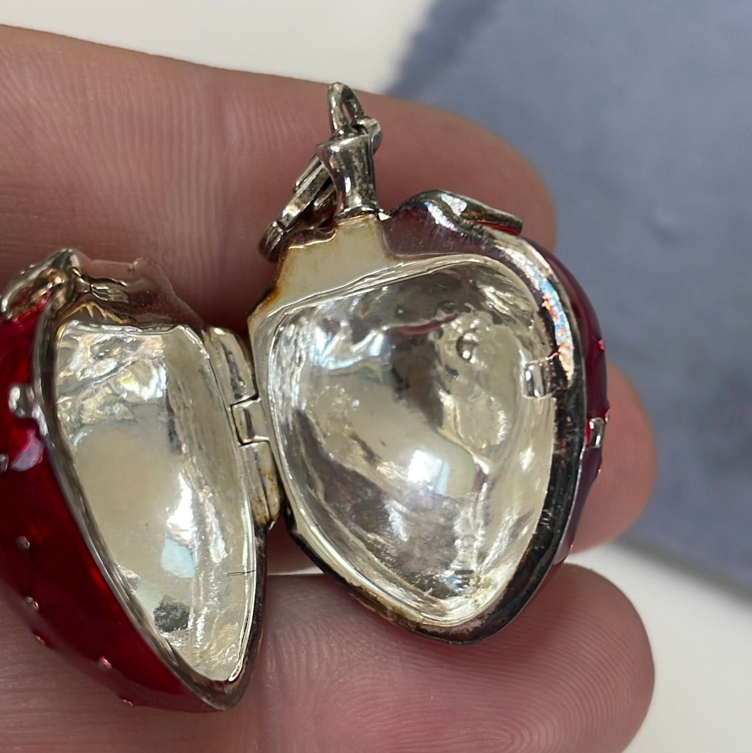 Genuine Thomas Sabo Red Enamel Sweet Strawberry Summer Locket RARE