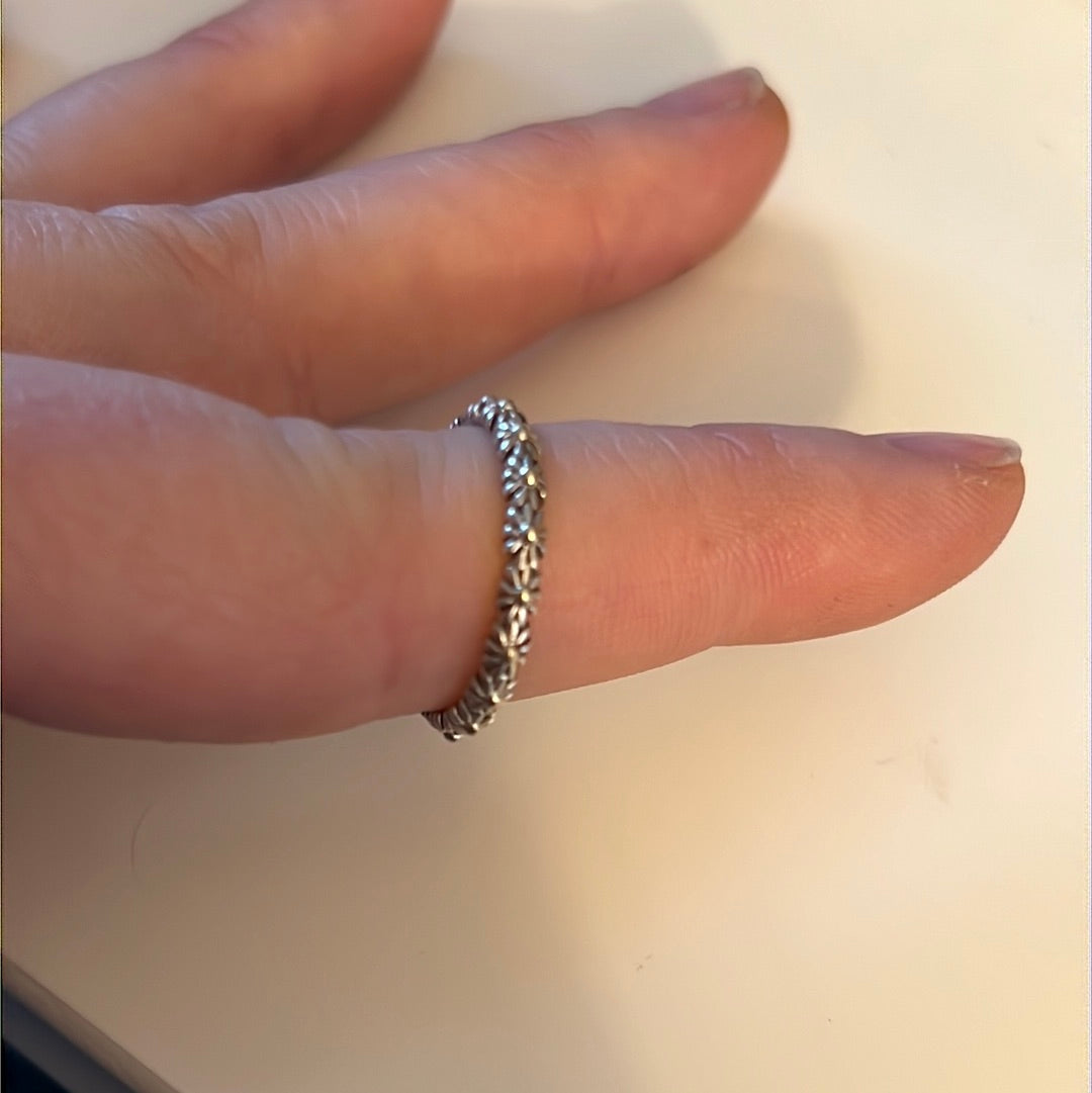 Daisy London Sterling Silver Ring size 52