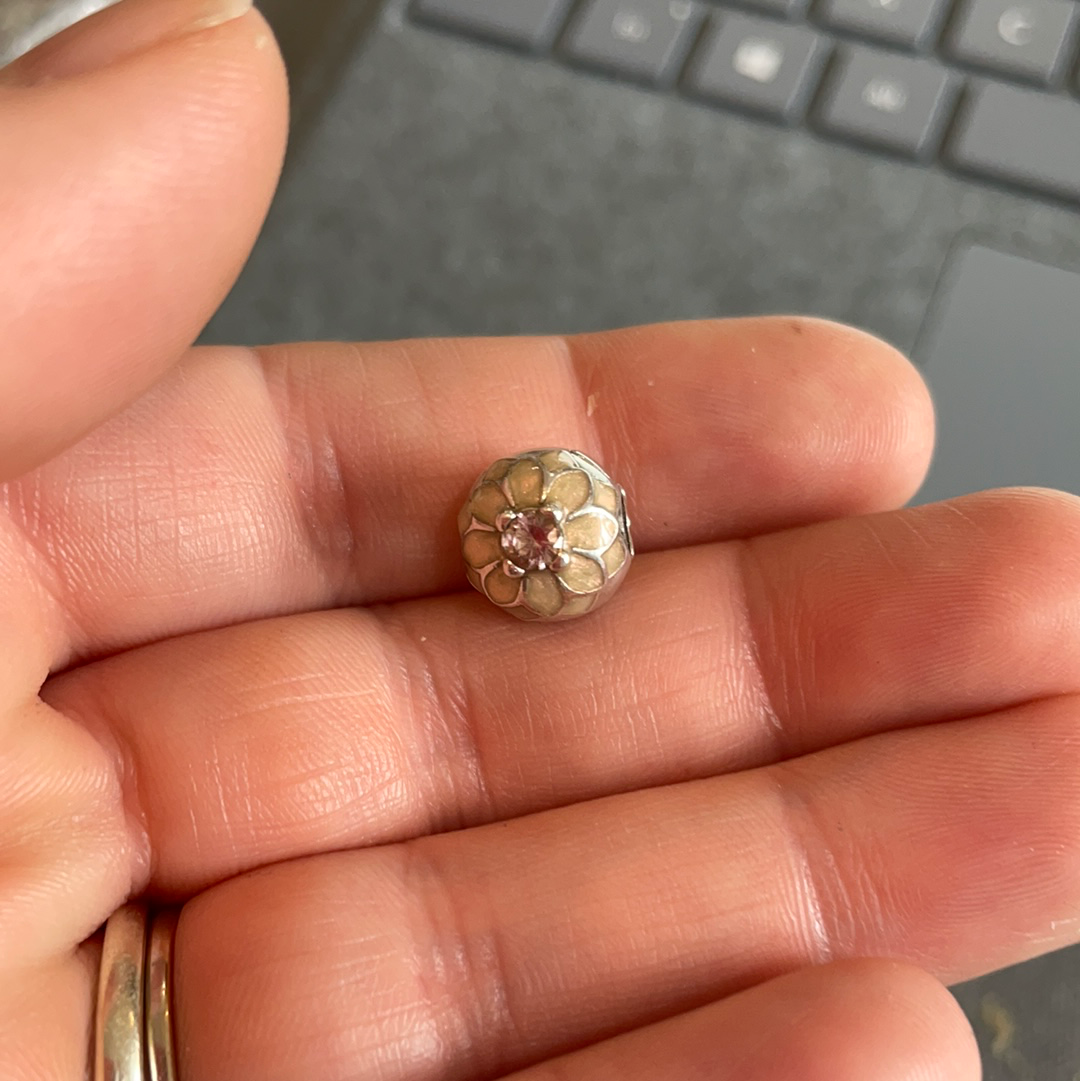 Genuine Pandora Cream Blooming Dahlia Flower Bloom Clip