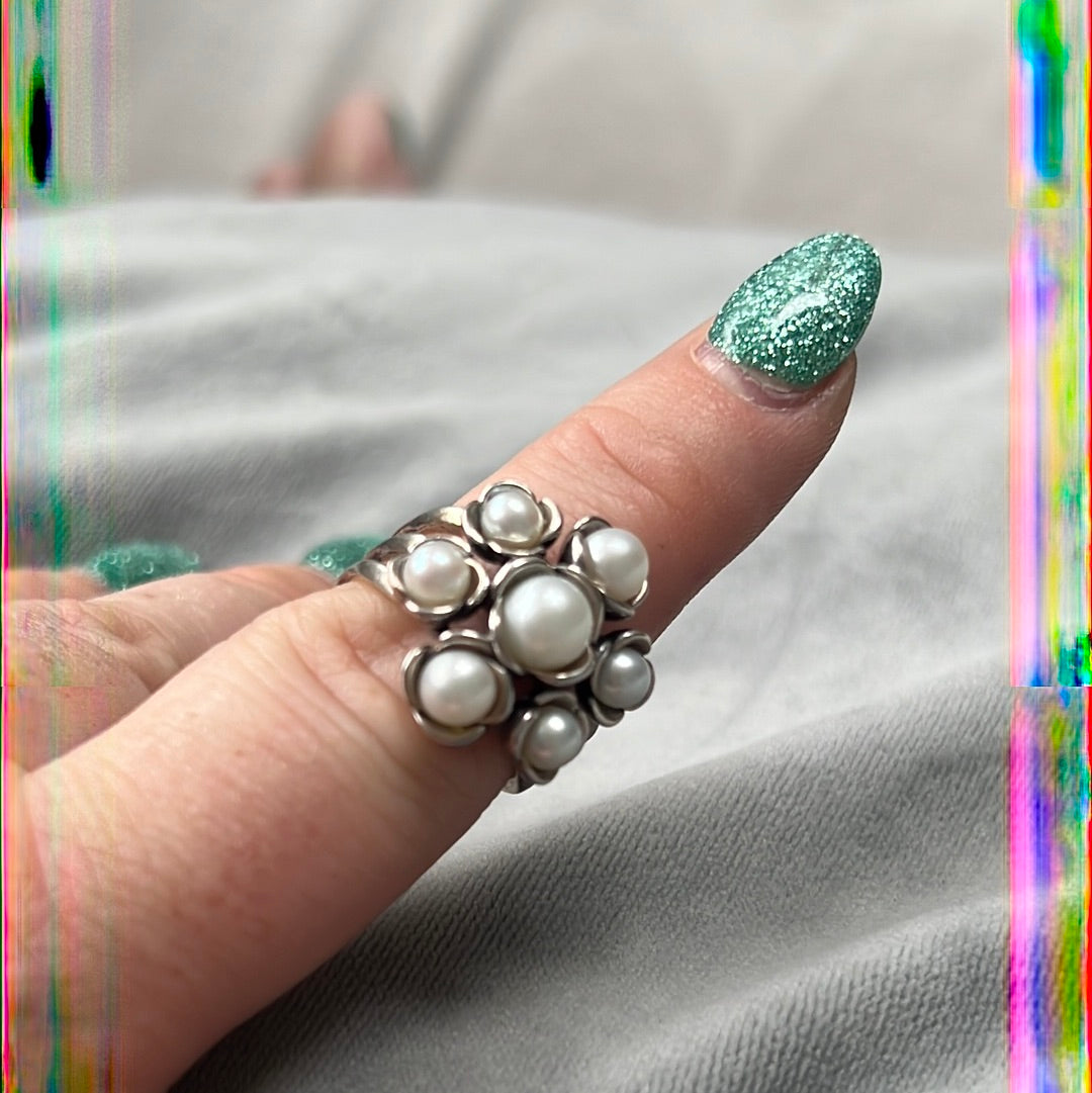 Genuine Pandora Wishful Thinking Pearl Retired Rare Ring Size 52
