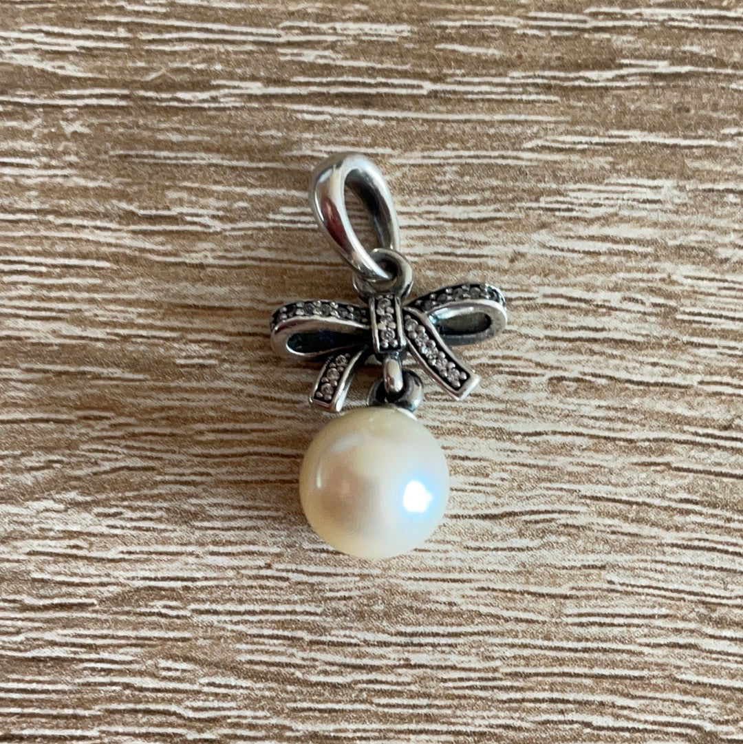 Genuine Pandora Delicate Sentiments Pearl Pave Bow and Pearl Dangle Beautiful Charm/ Pendant