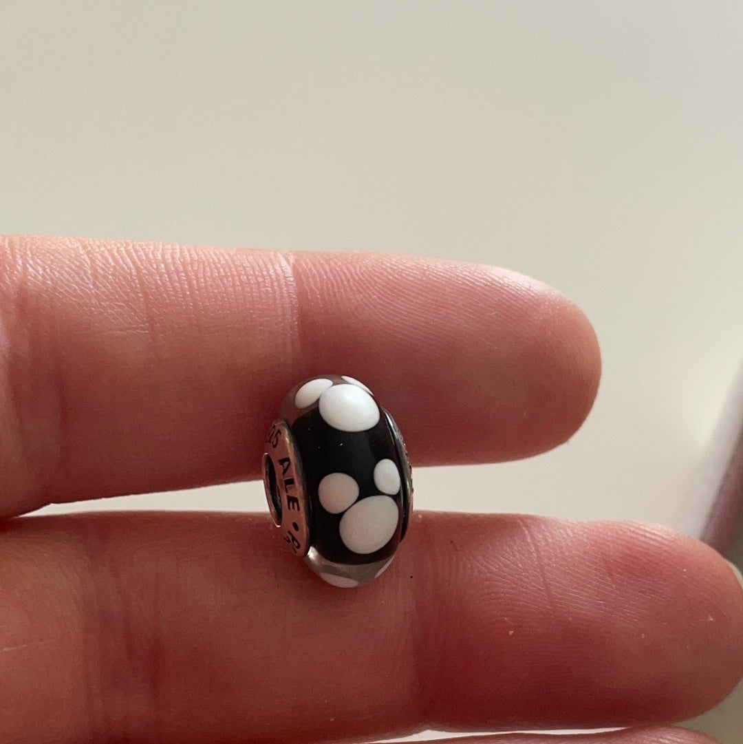 Pandora Disney Mickey Mouse Glass Murano Charm