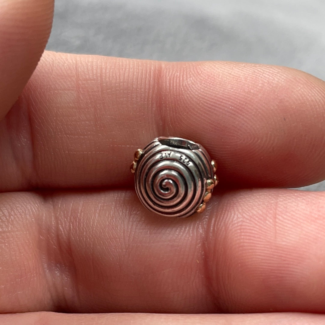 Genuine Pandora Two Tone Line and Dot Ebb and Flow HTF  Charm