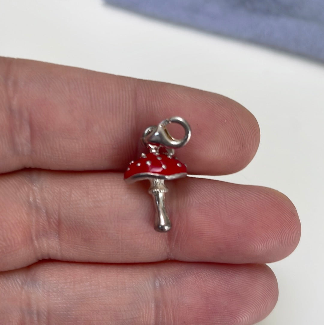 Genuine Thomas Sabo Red Enamel Mushroom RARE