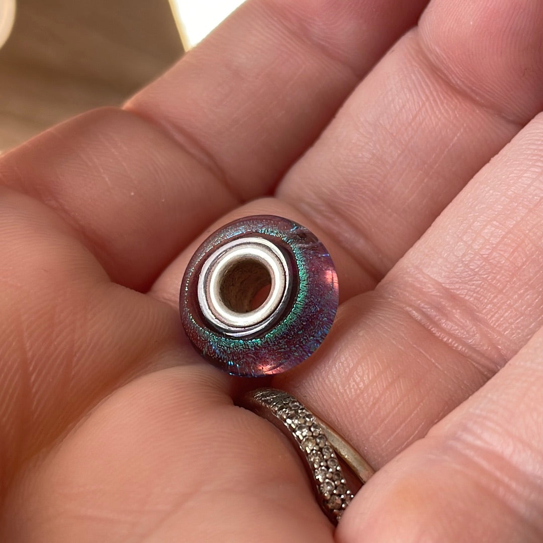 Genuine Chamilia Blue Purple Shine Foil Beautiful Irresdecent Glass Charm