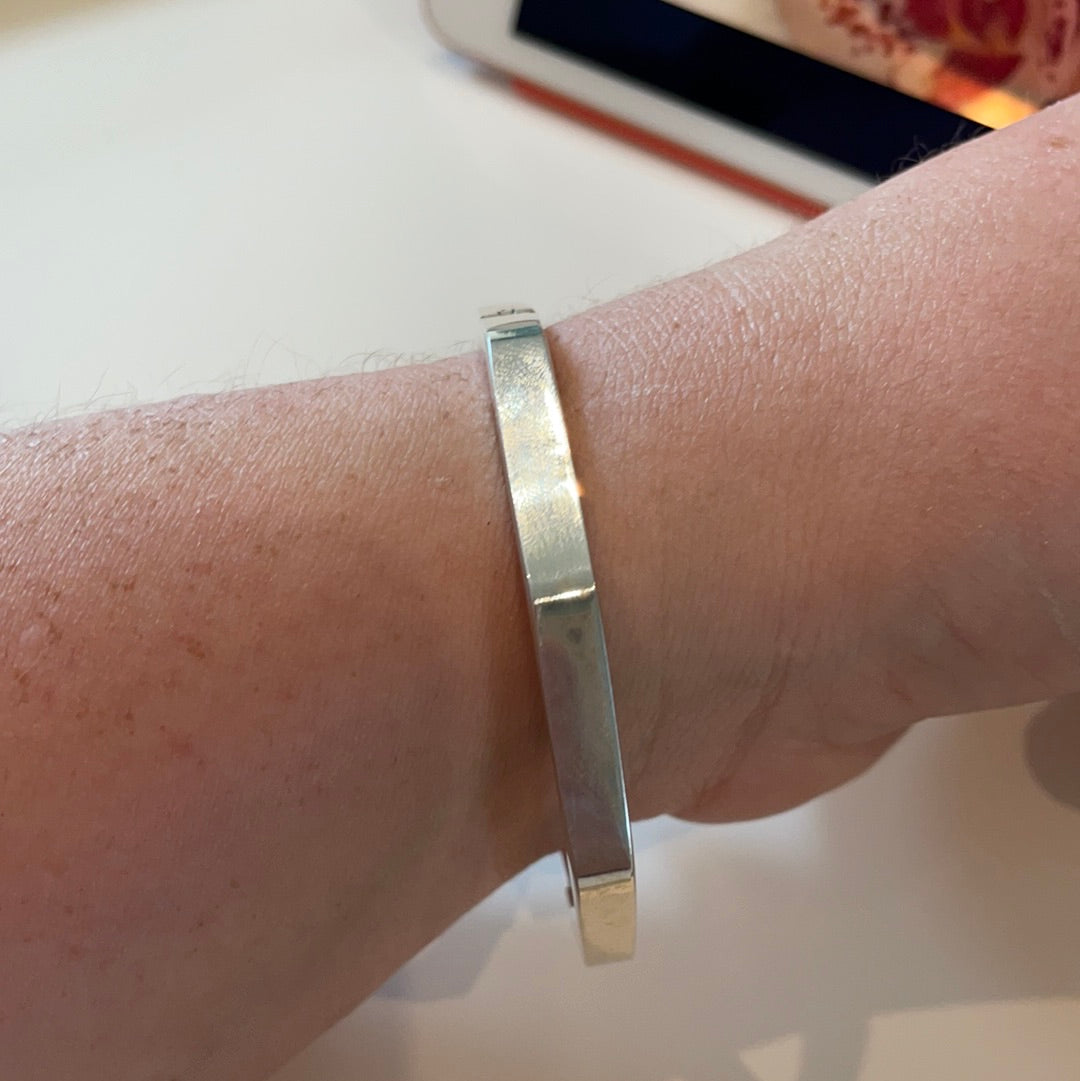 Genuine Silvery Designer Sterling Silver Hinged Octagon Bangle 18.5cm