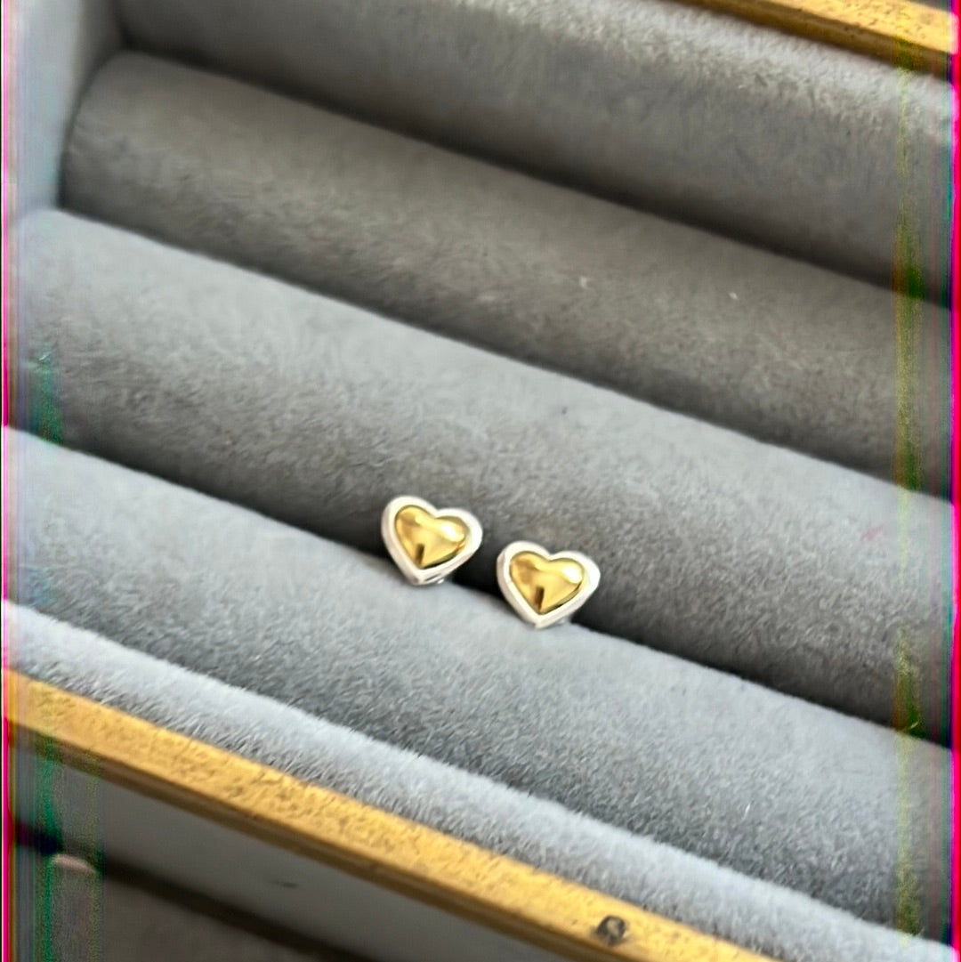 Unbranded Heart Earrings Studs