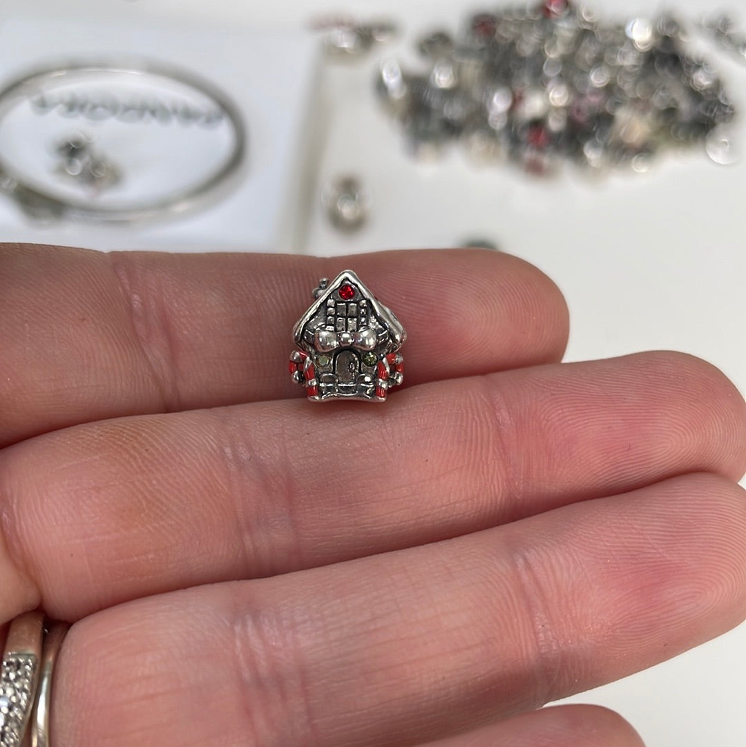 Genuine Chamilia Pave Christmas House Gingerbread House Sweetie Charm