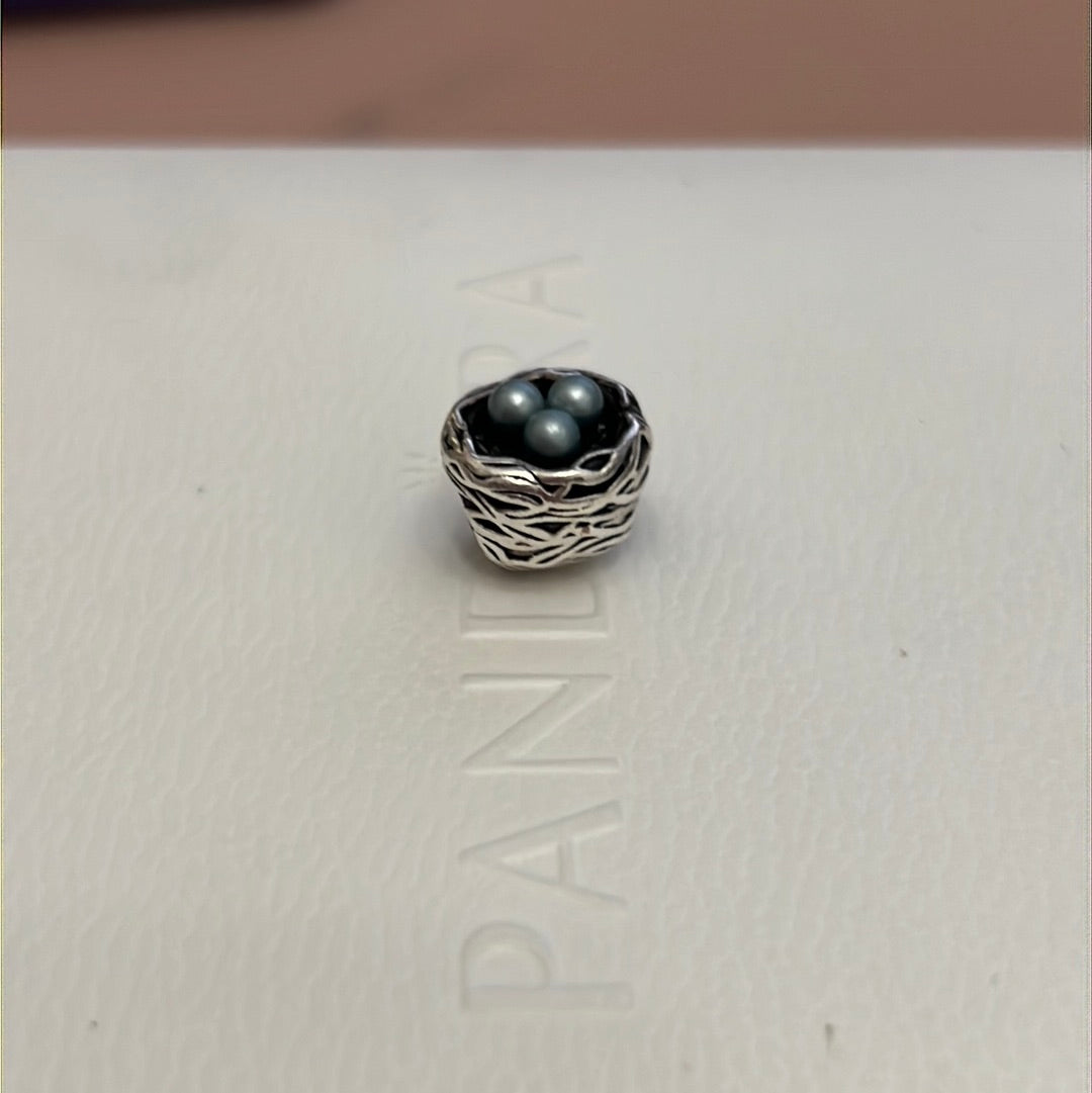 Genuine Chamilia Bird Nest Grey Eggs Rare Charm