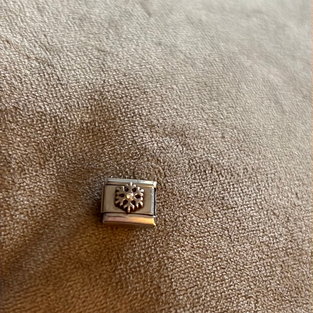 Genuine Nomination Silver Snowflake CZ Link Charm