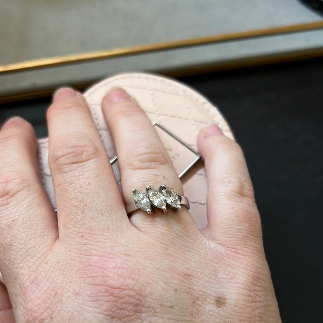 Sterling Silver 3 CZ Oval Ring Size 56