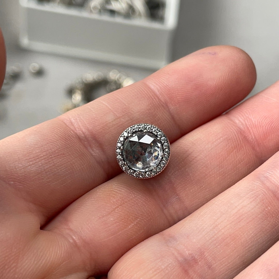 Genuine Pandora Clear Pave Radiant Hearts Pave Large Stone Charm