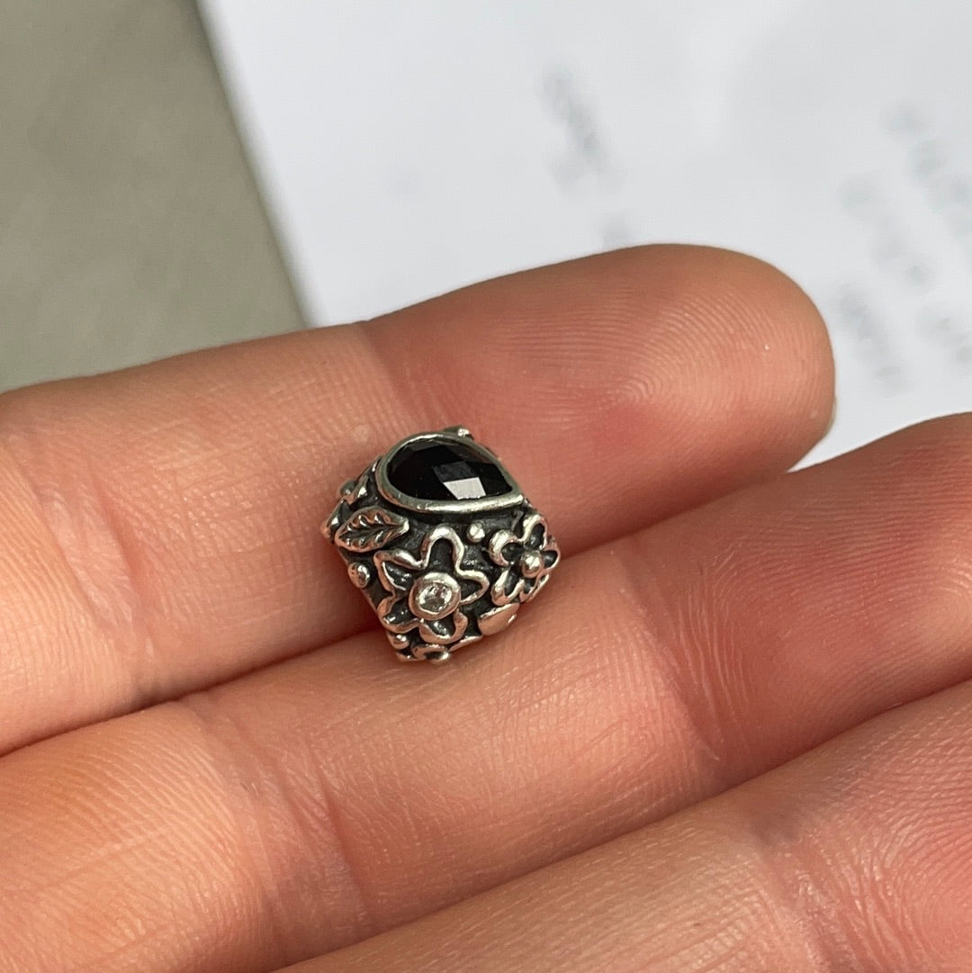 Unbranded Black Onyx Charm Retired Copy of Dew Drop Charm