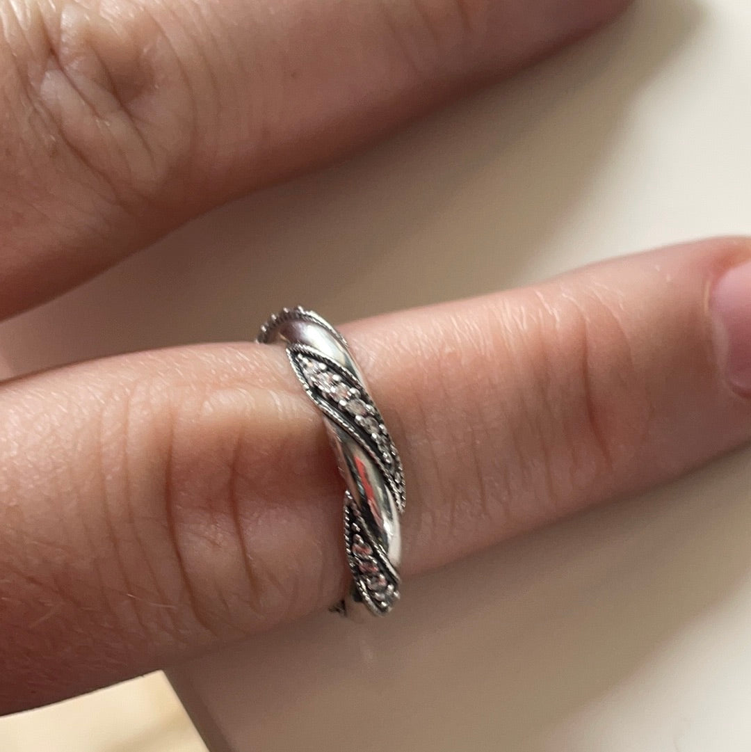 Genuine Pandora Swirl Pave Retired Band Ring 56