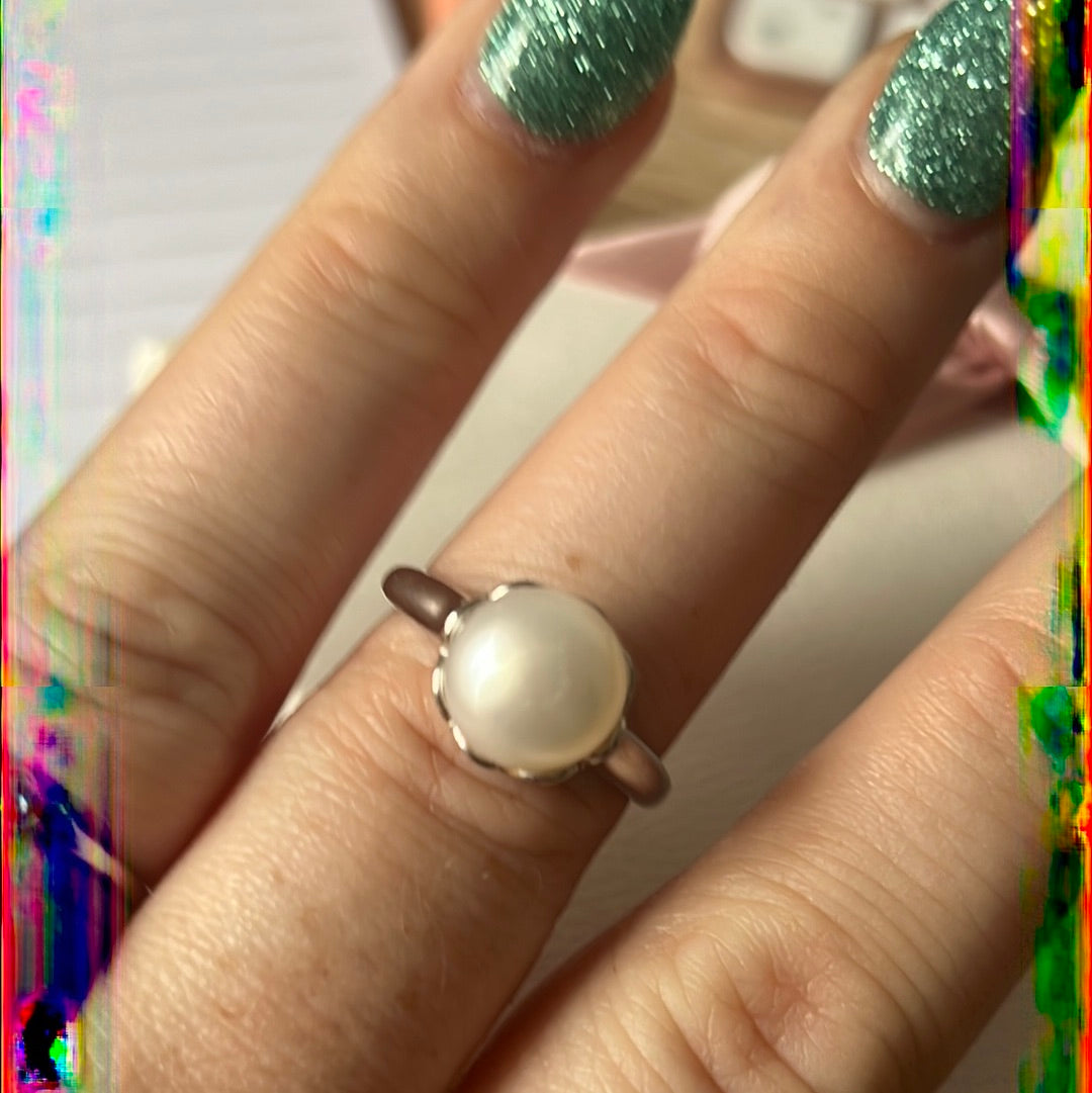 Sterling Silver Pearl Ring Size 58