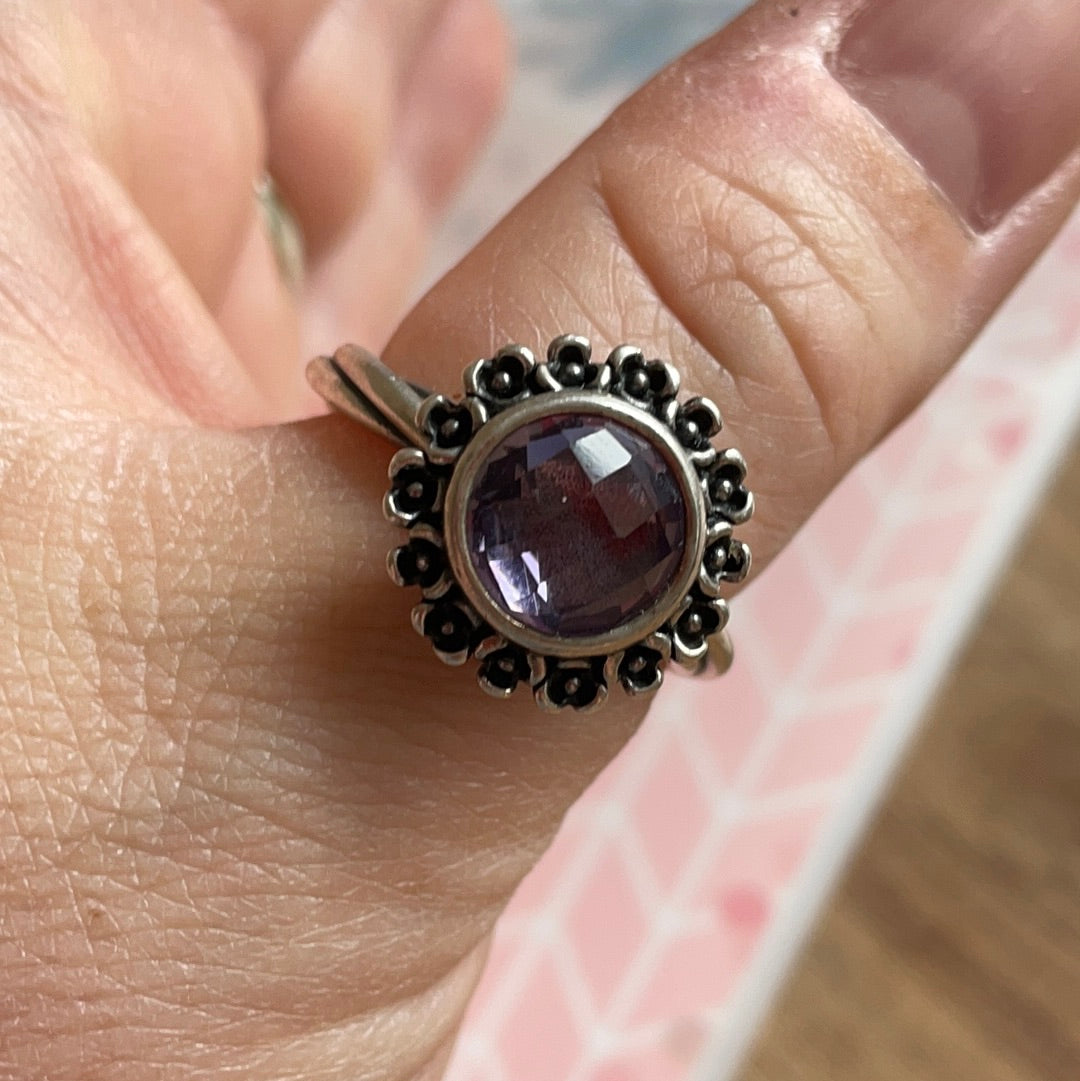 Genuine Pandora Purple Floral Elegance Stone Ring Size 62 HTF