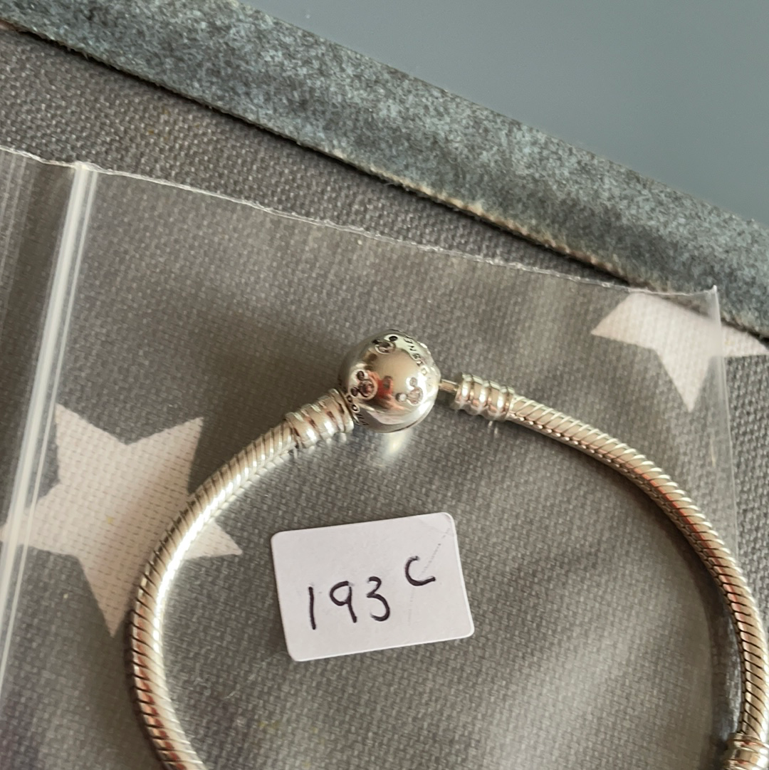 Genuine Pandora Disney Mickey Mouse Pave Ears Clasp Bracelet Size...