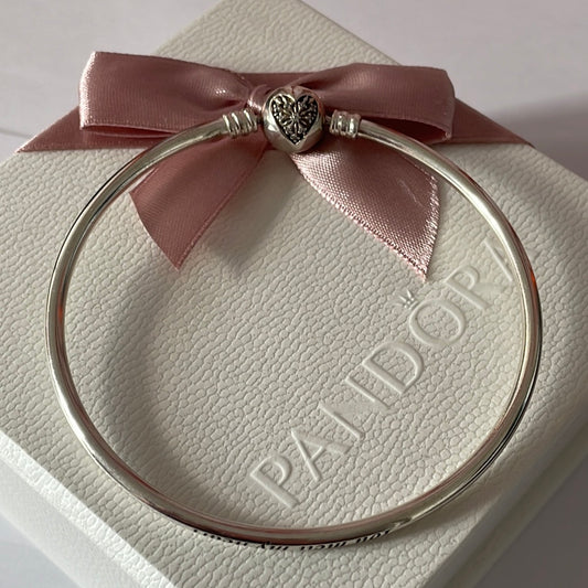 Genuine Pandora You Melt My Heart Pave Heart Xmas Bangle