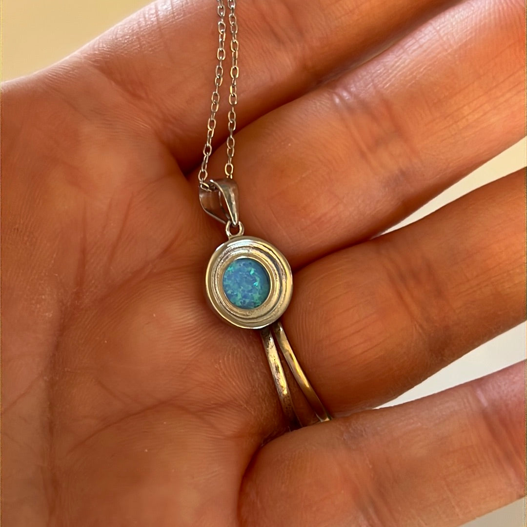 Sterling Silver Beautiful Blue Opal and CZ Necklace 45cm