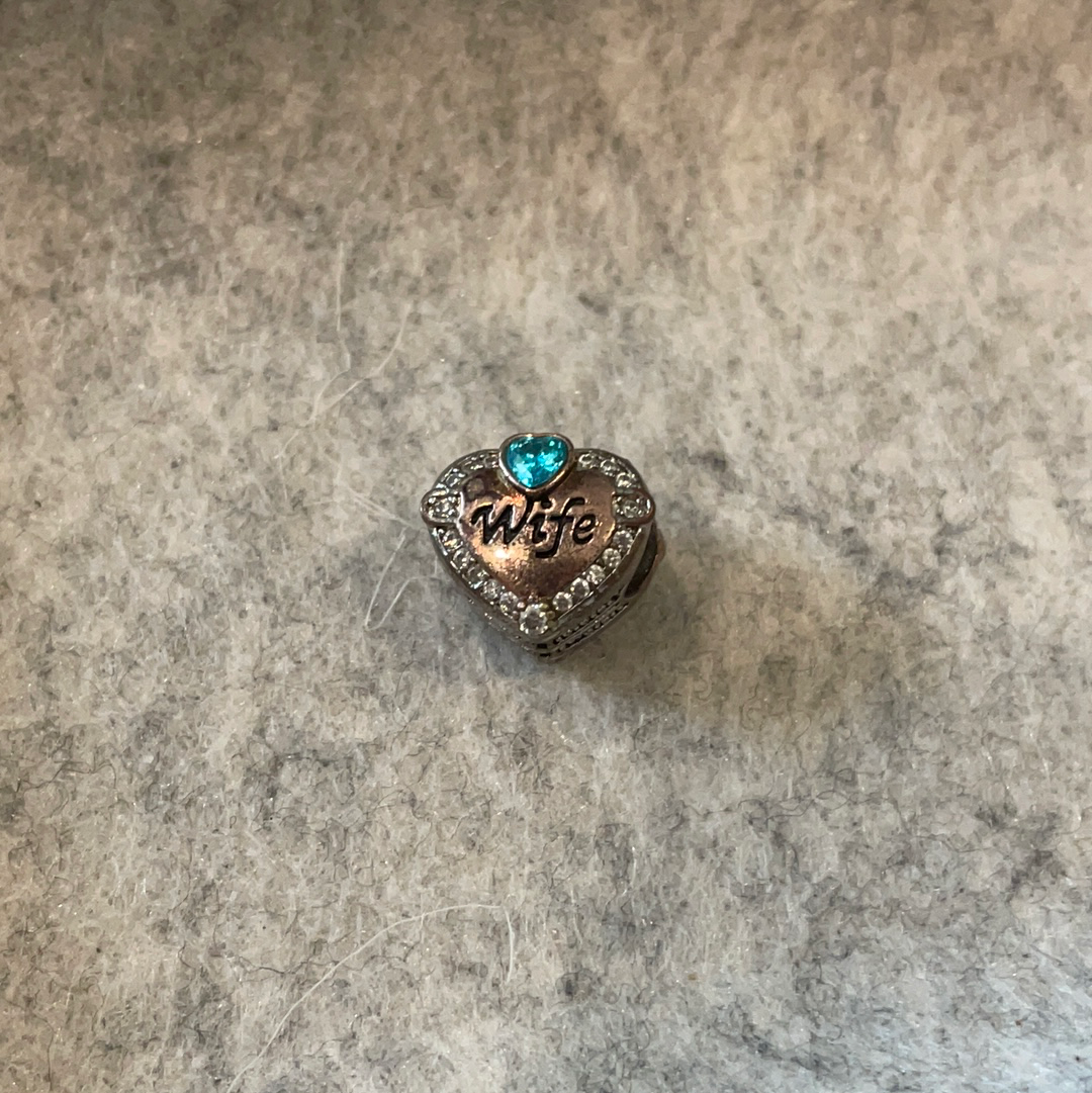 Unbranded wife heart charm with blue stone