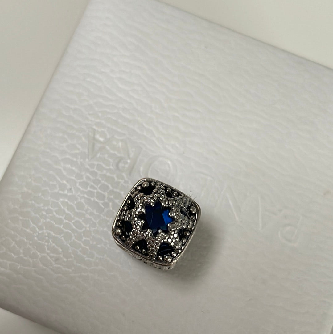 Genuine Pandora Blue And Clear Pave Beautiful Glacial Beauty Charm