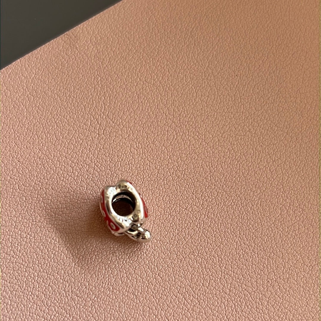 Genuine Pandora Disney Parks Exclusive Minnie Mouse Red Enamel Bow Charm