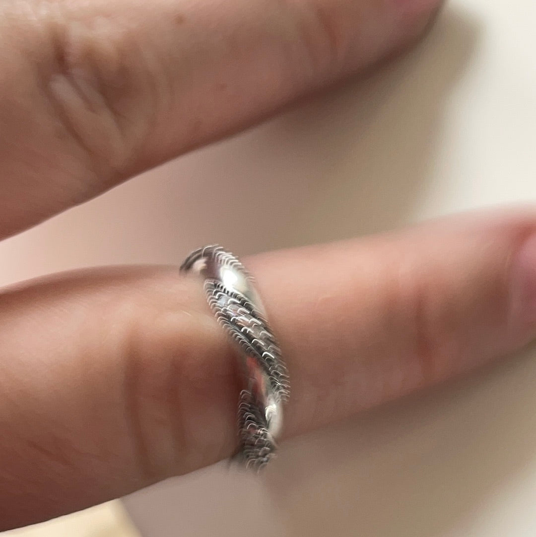 Genuine Pandora Swirl Pave Retired Band Ring 56