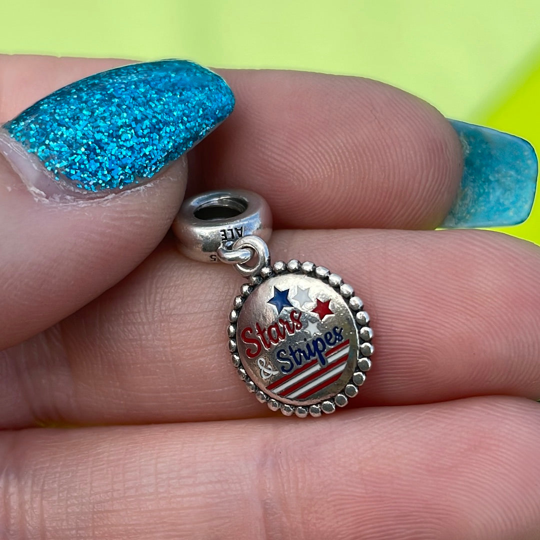 Genuine Pandora Enamel Stars and Stripes America USA Travel Charm