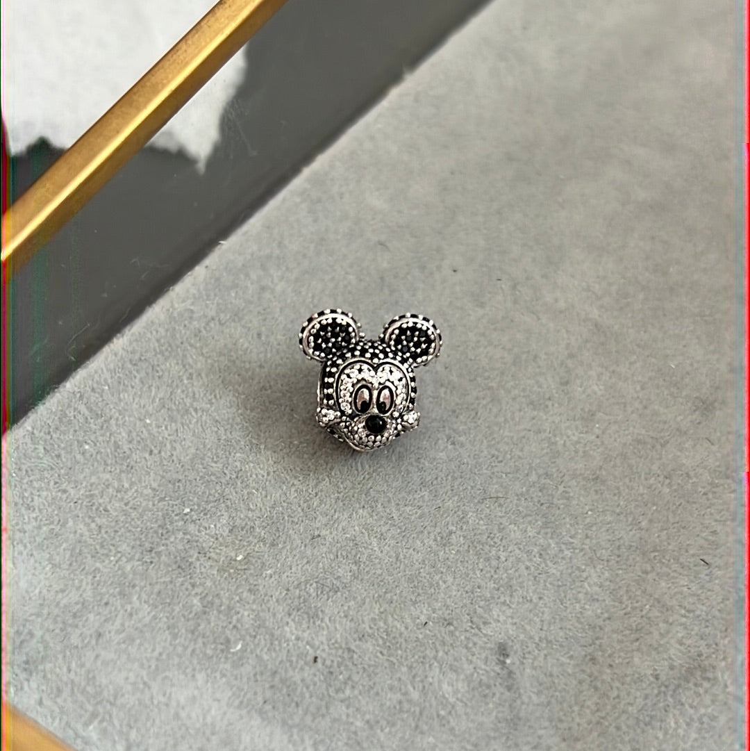 Genuine Pandora Disney Mickey Mouse Limited Edition 2015 Pave Charm Clip
