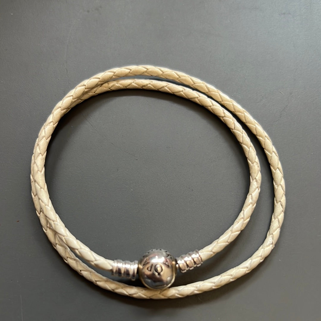 Genuine Pandora Double Wrap Leather New Style Clasp Cream