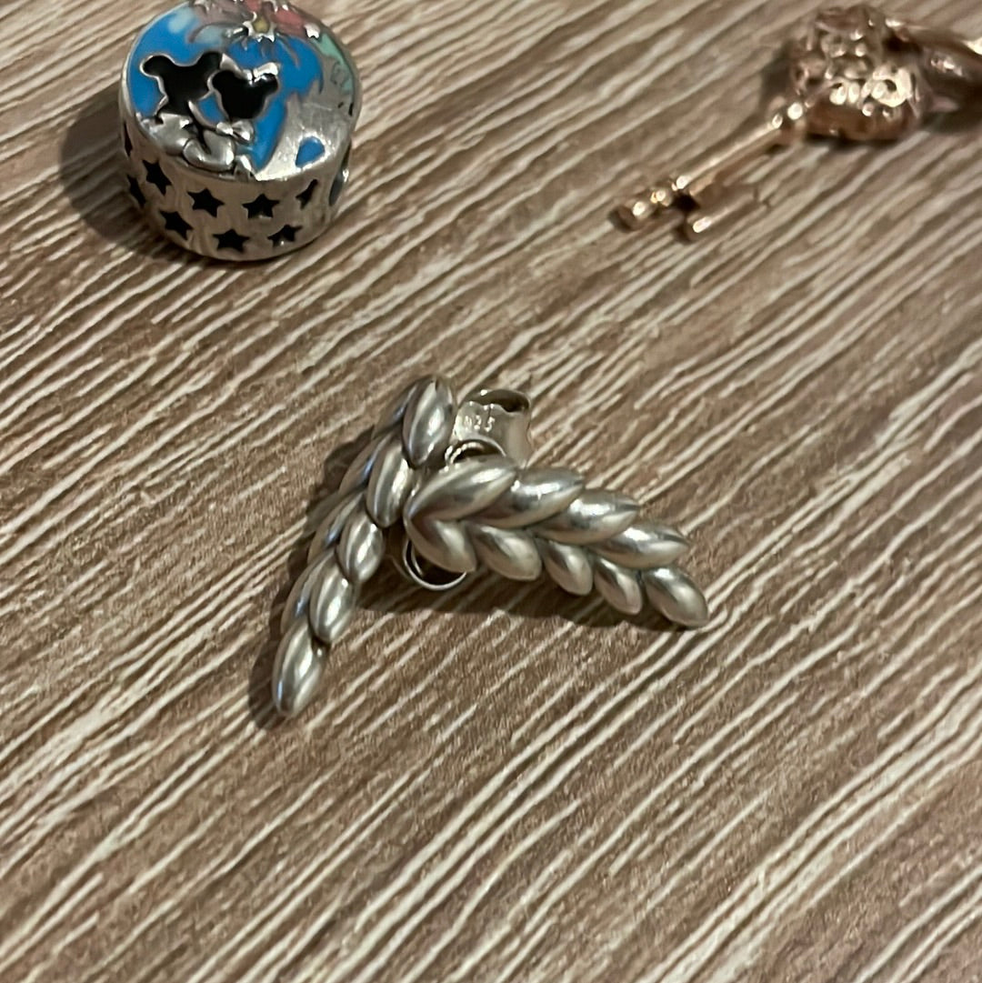 Genuine Pandora Wheat Sheaf Earrings
