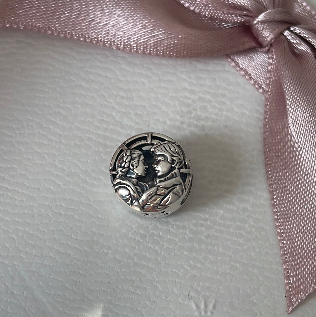 Genuine Pandora Disney Star Wars Leïla and Hans Solo I LOVE YOU Open Work Charm