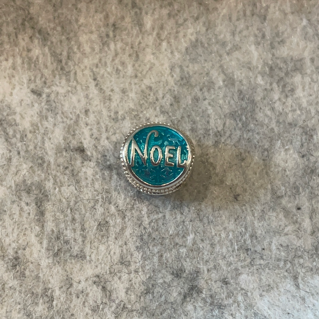 Genuine Chamilia Blue Noel Christmas charm